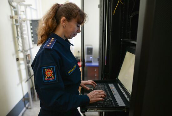 Female soldiers of Central Military District's special forces brigade