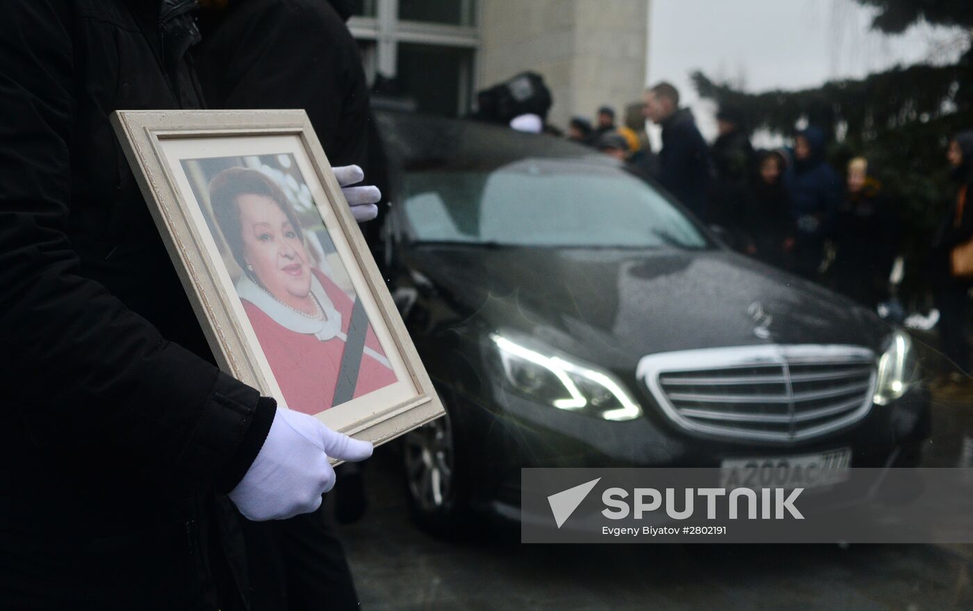 Funeral ceremony for actress Natalia Krachkovskaya
