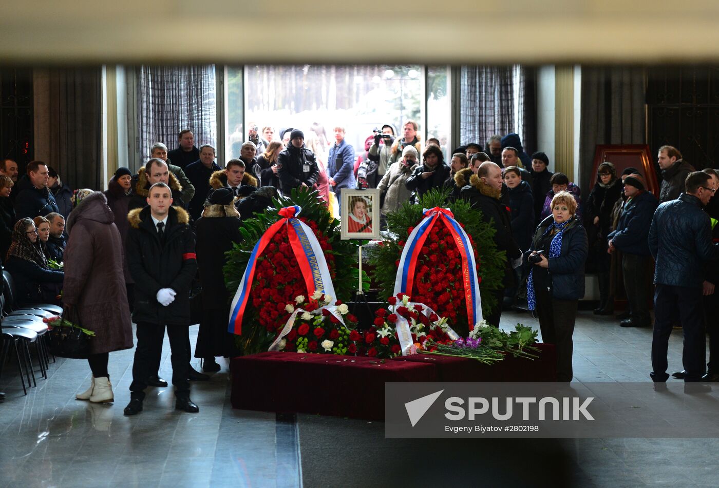 Funeral ceremony for actress Natalia Krachkovskaya