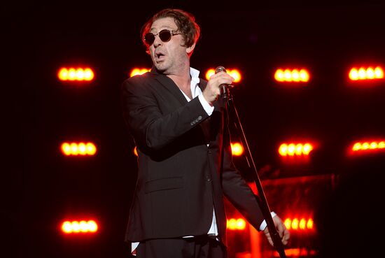 "Women Like Me" concert