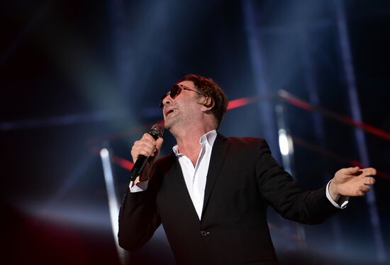 "Women Like Me" concert