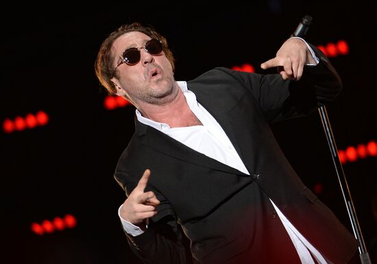 "Women Like Me" concert