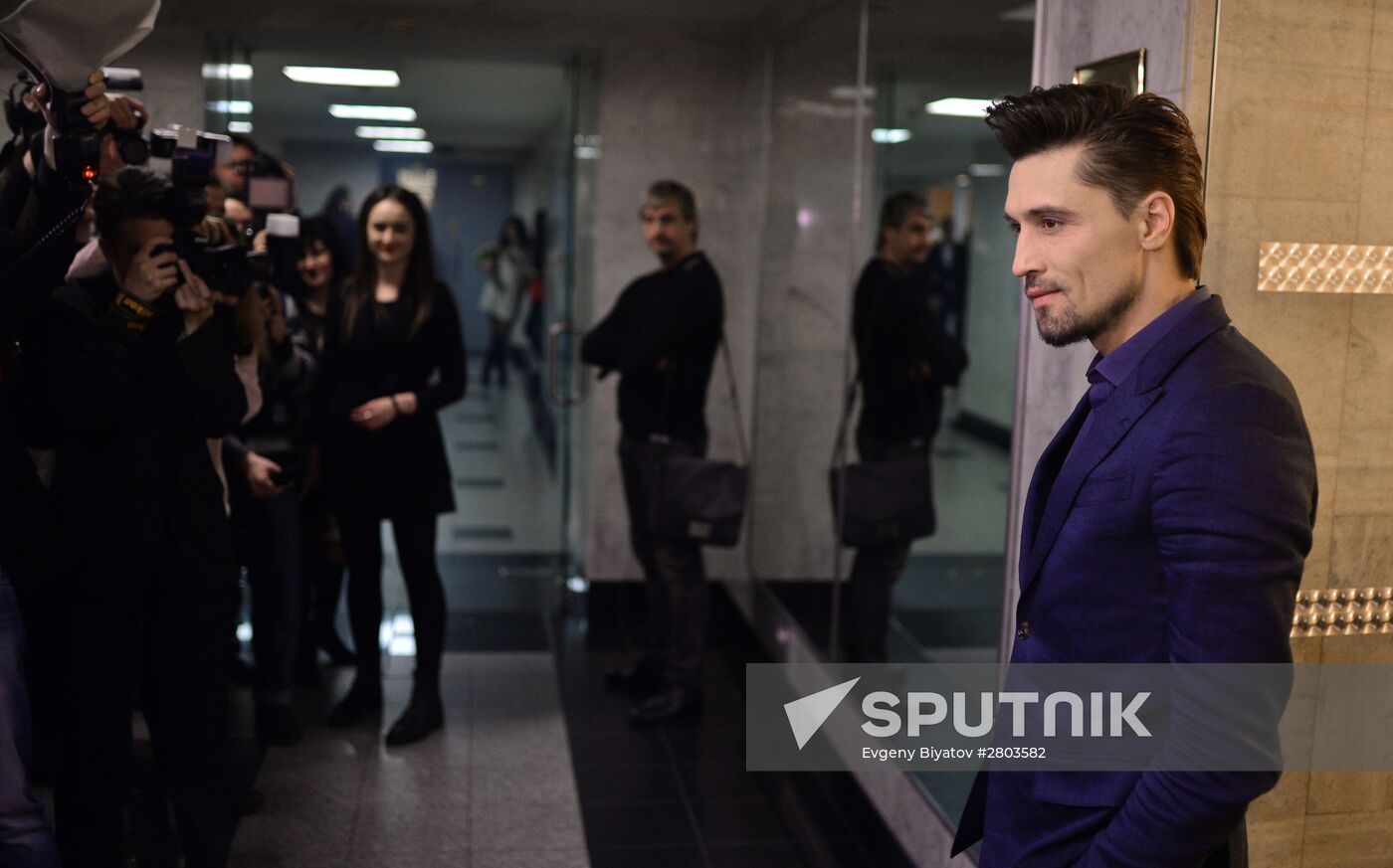 Valentin Yudashkin show