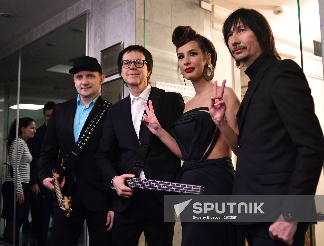 Valentin Yudashkin show