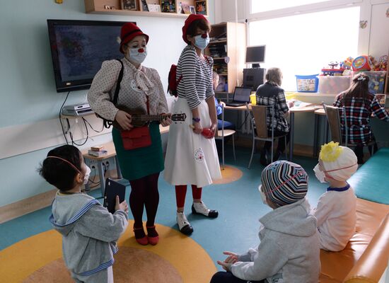 Doctor Clown at Russian Children's City Hospital