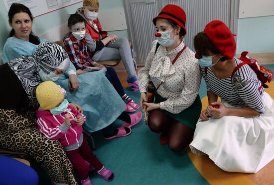 Doctor Clown at Russian Children's City Hospital