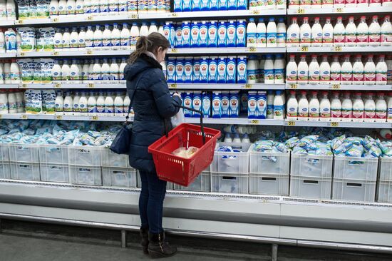 Russian shops may face milk shortages