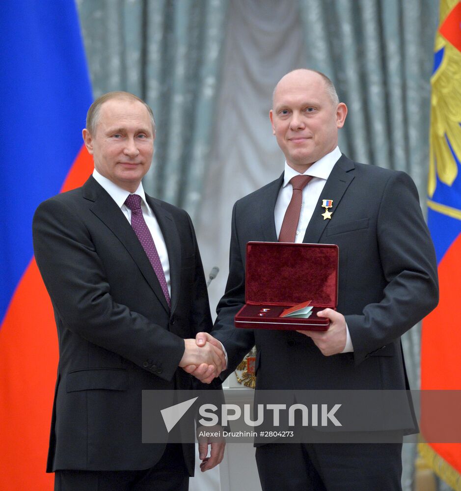 President Vladimir Putin gives government awards in Kremlin