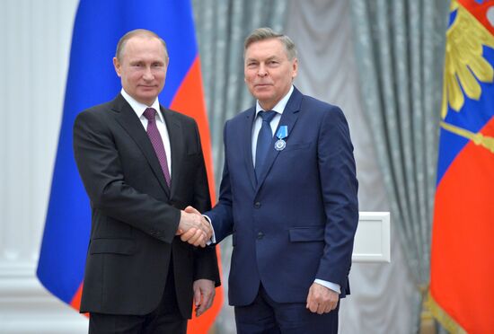President Vladimir Putin gives government awards in Kremlin