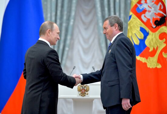 President Vladimir Putin gives government awards in Kremlin