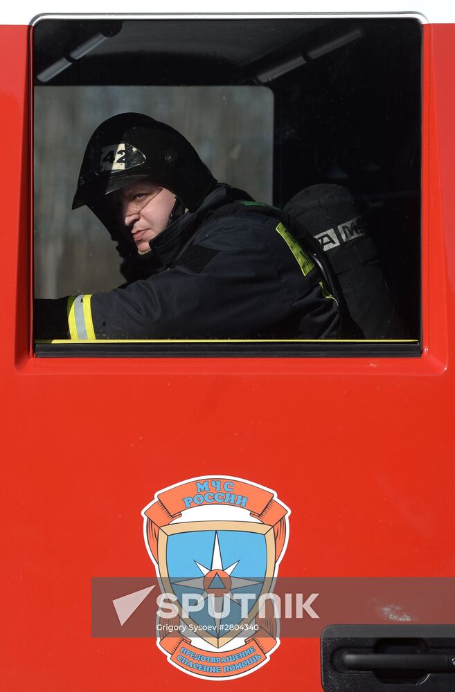 Emergency Ministry drill inside refugee center