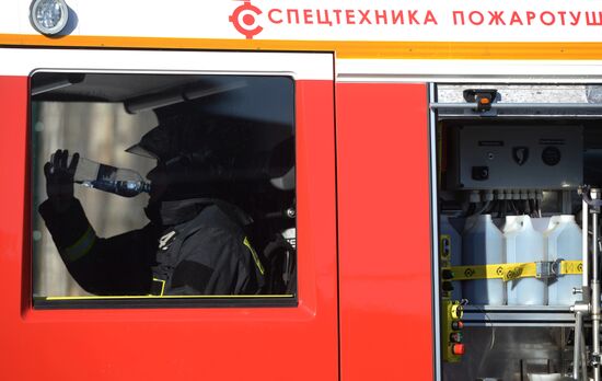 Emergency Ministry drill inside refugee center