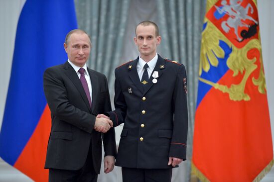 President Vladimir Putin gives government awards in Kremlin