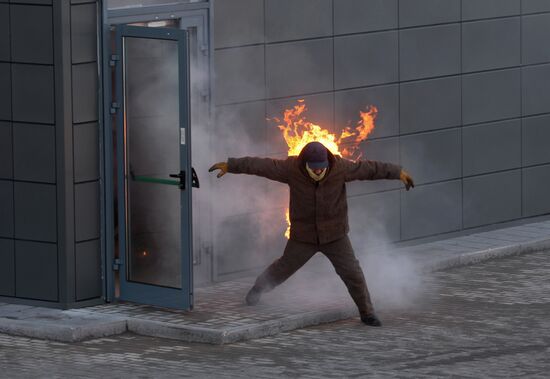 Emergency Ministry drill inside refugee center