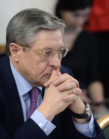 Urgent meeting of State Duma committee on sports and youth affairs