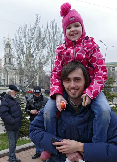 Everyday life in Donetsk