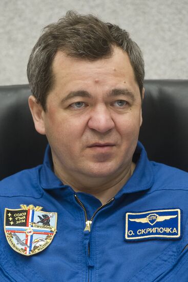 ISS 47/48 crew's Baikonur training