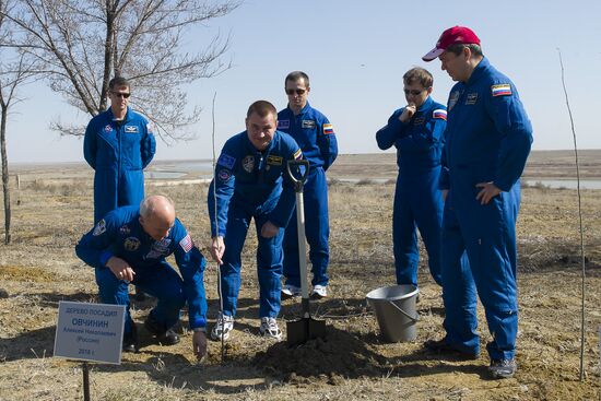 ISS 47/48 crew's Baikonur training
