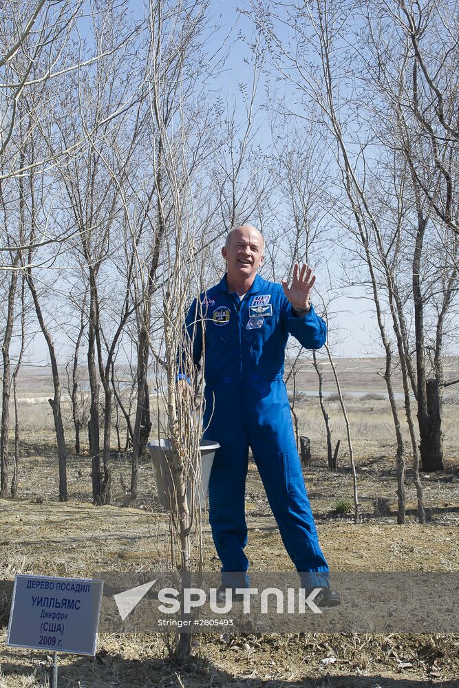 ISS 47/48 crew's Baikonur training