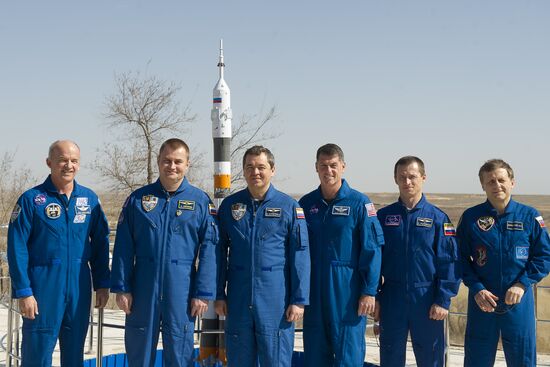 ISS 47/48 crew's Baikonur training