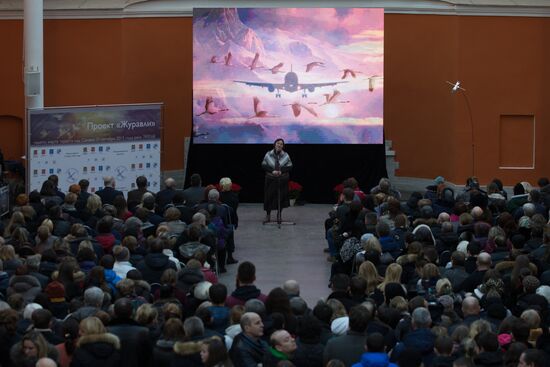 Vigil in Peter and Paul Fortress in memory of Sinai aircrash victims