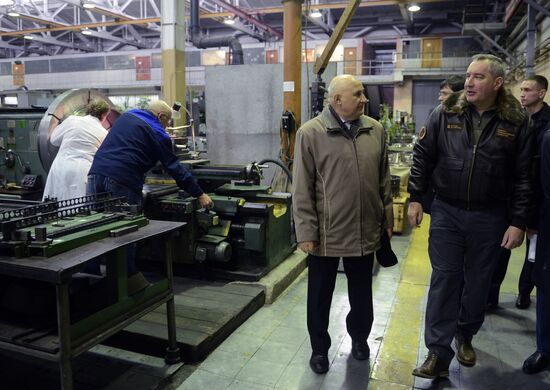 Deputy Prime Minister Rogozin visits Chernyshev Engineering Plant in Moscow