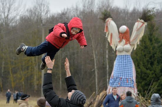 Maslenitsa festival celebrated in Belarus