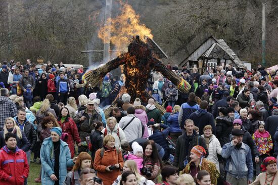 Maslenitsa celebrated in Crimea