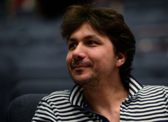 The Dog in the Manger play run-through at Moscow Satire Theater