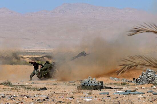 Syrian army during combat operations in the vicinity of Palmyra