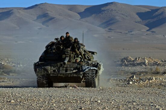 Syrian army during combat operations in the vicinity of Palmyra