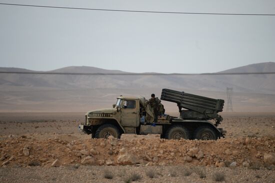 Syrian army during combat operations in the vicinity of Palmyra