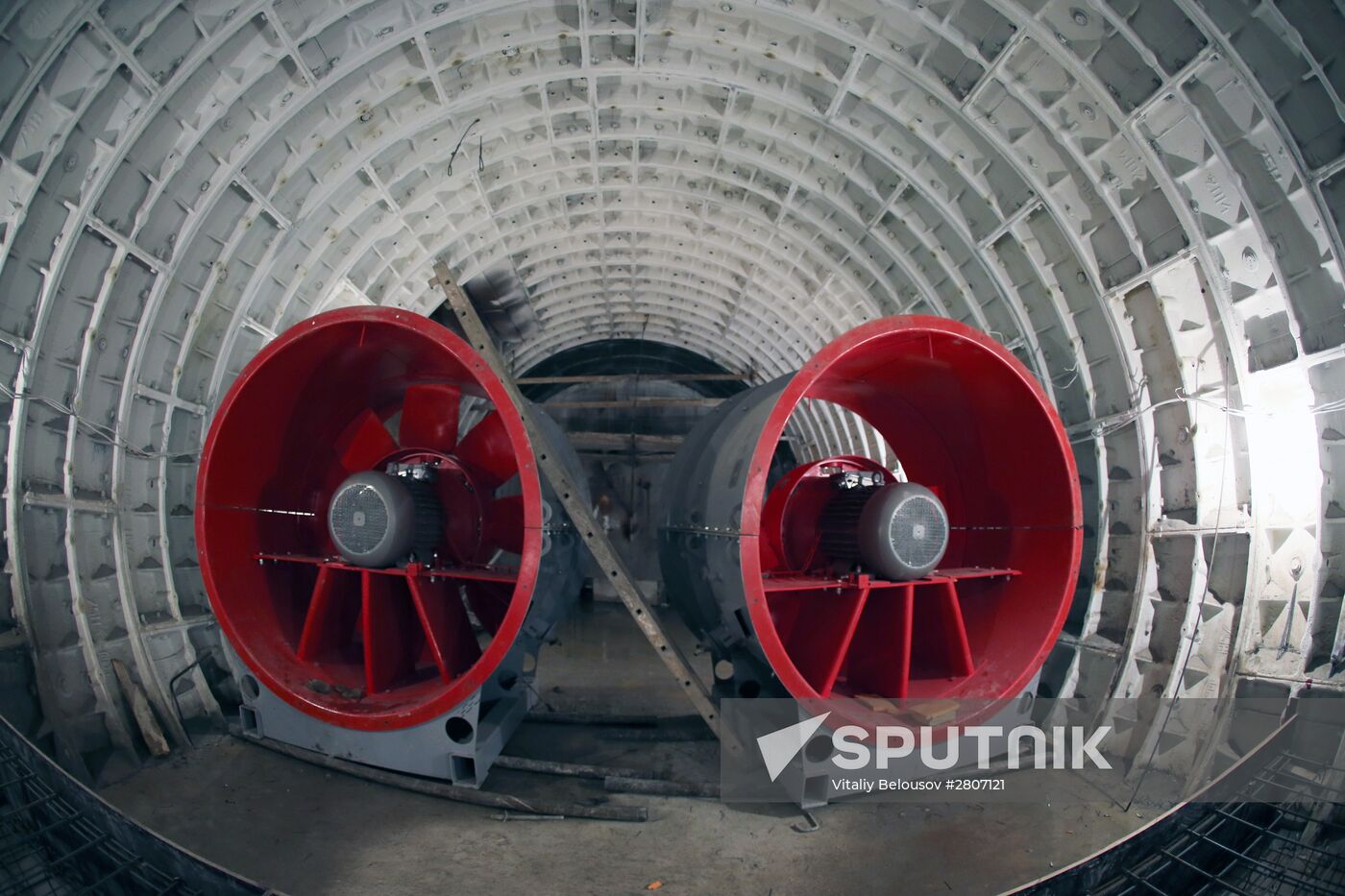Construction of Fonvizinskaya metro station in Moscow