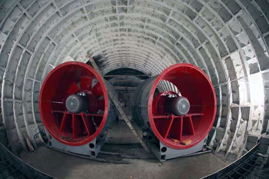 Construction of Fonvizinskaya metro station in Moscow