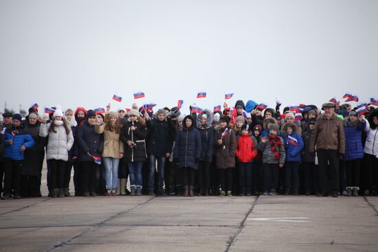 First group of Russian Su-34 bomber jets from Syria landed in Russia's Voronezh