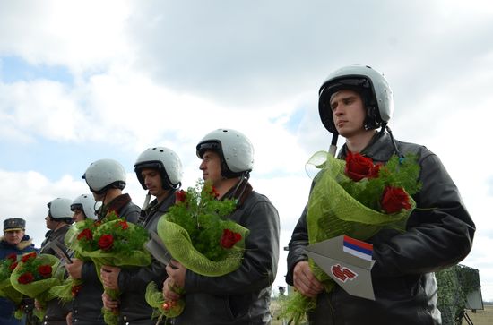 First group of Russian Su-34 bomber jets from Syria landed in Russia's Voronezh