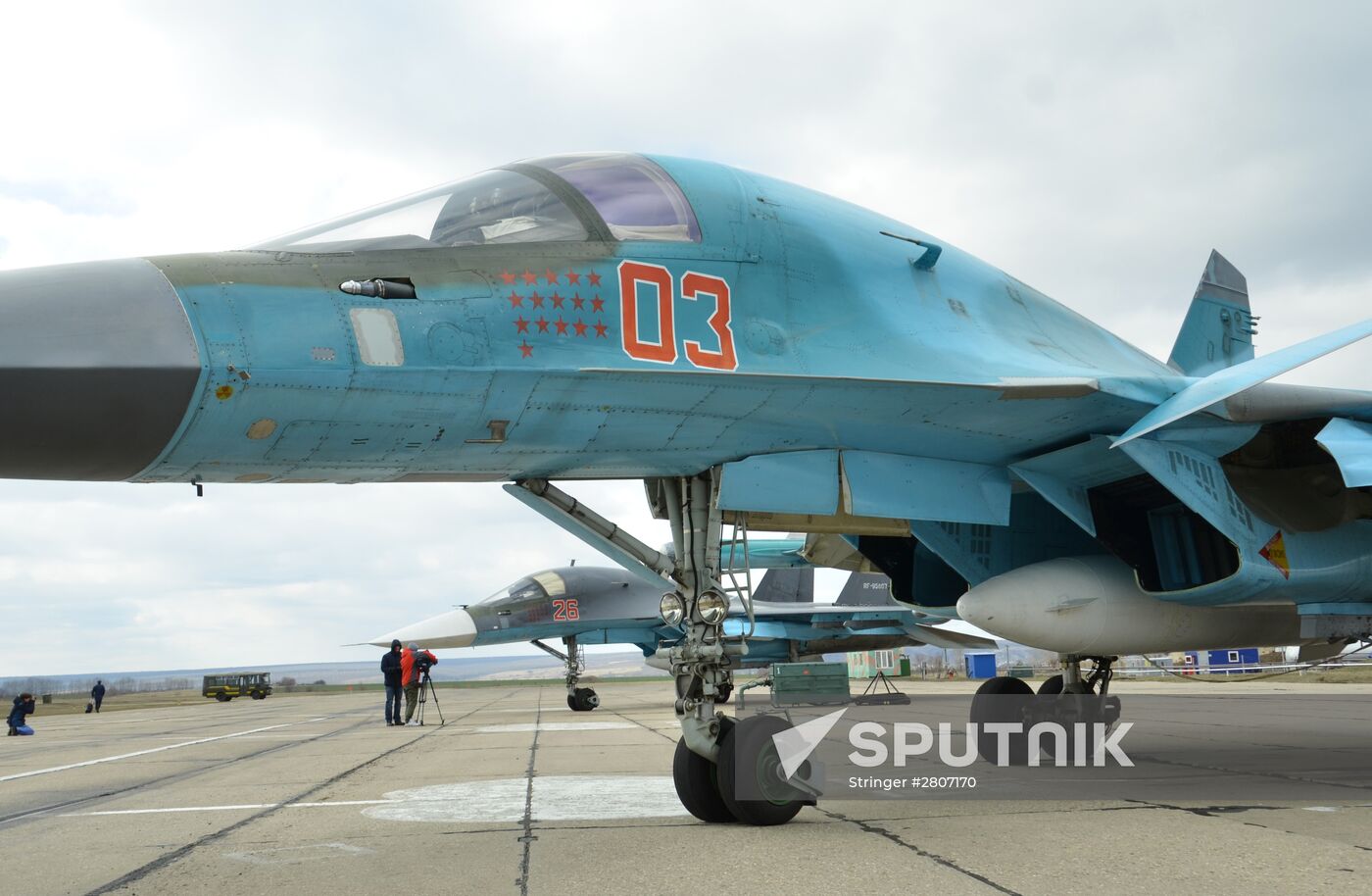 First group of Russian Su-34 bomber jets from Syria landed in Russia's Voronezh