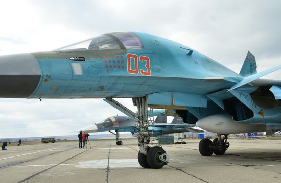 First group of Russian Su-34 bomber jets from Syria landed in Russia's Voronezh