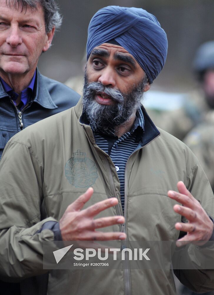 Ukrainian and Canadian defense ministers meet in Lvov region