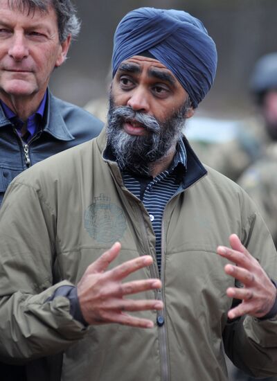 Ukrainian and Canadian defense ministers meet in Lvov region