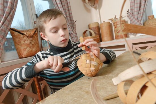 Children's traditional craft school in Arkhangelsk
