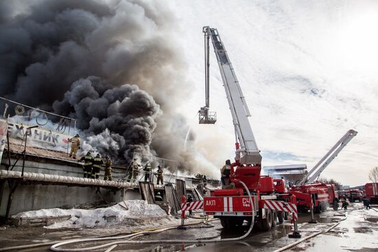 Fireworks storage on fire in Ufa