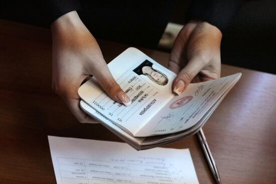 Passports of DPR are issued to republic's nationals