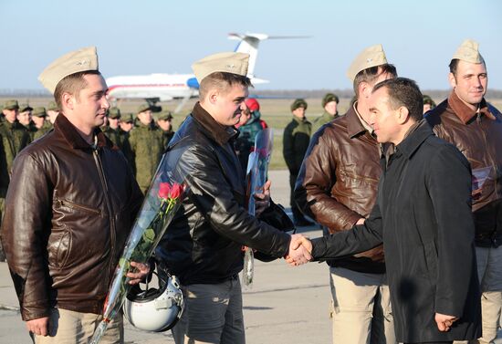 Crews of Russian aircraft welcomed home in Primorye-Akhtarsk from Khmeimim Air Base