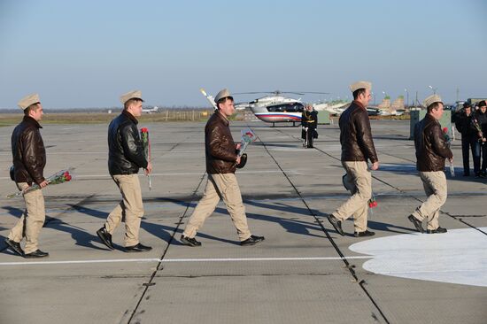 Welcoming ceremony for Russian aircraft returning from Khmeimim airbase, in Primorsko-Akhtarsk