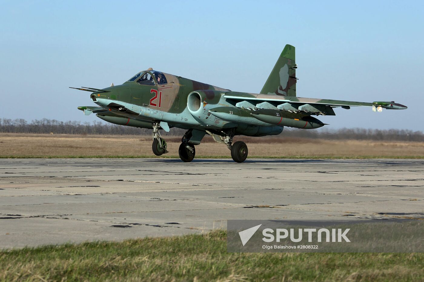 Crews of Russian aircraft welcomed home in Primorye-Akhtarsk from Khmeimim Air Base