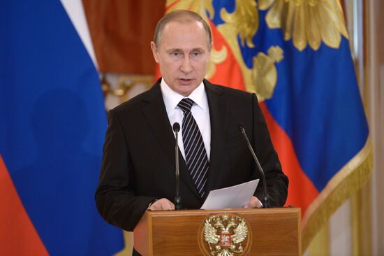 Banner of Aerospace Forces presented in Kremlin