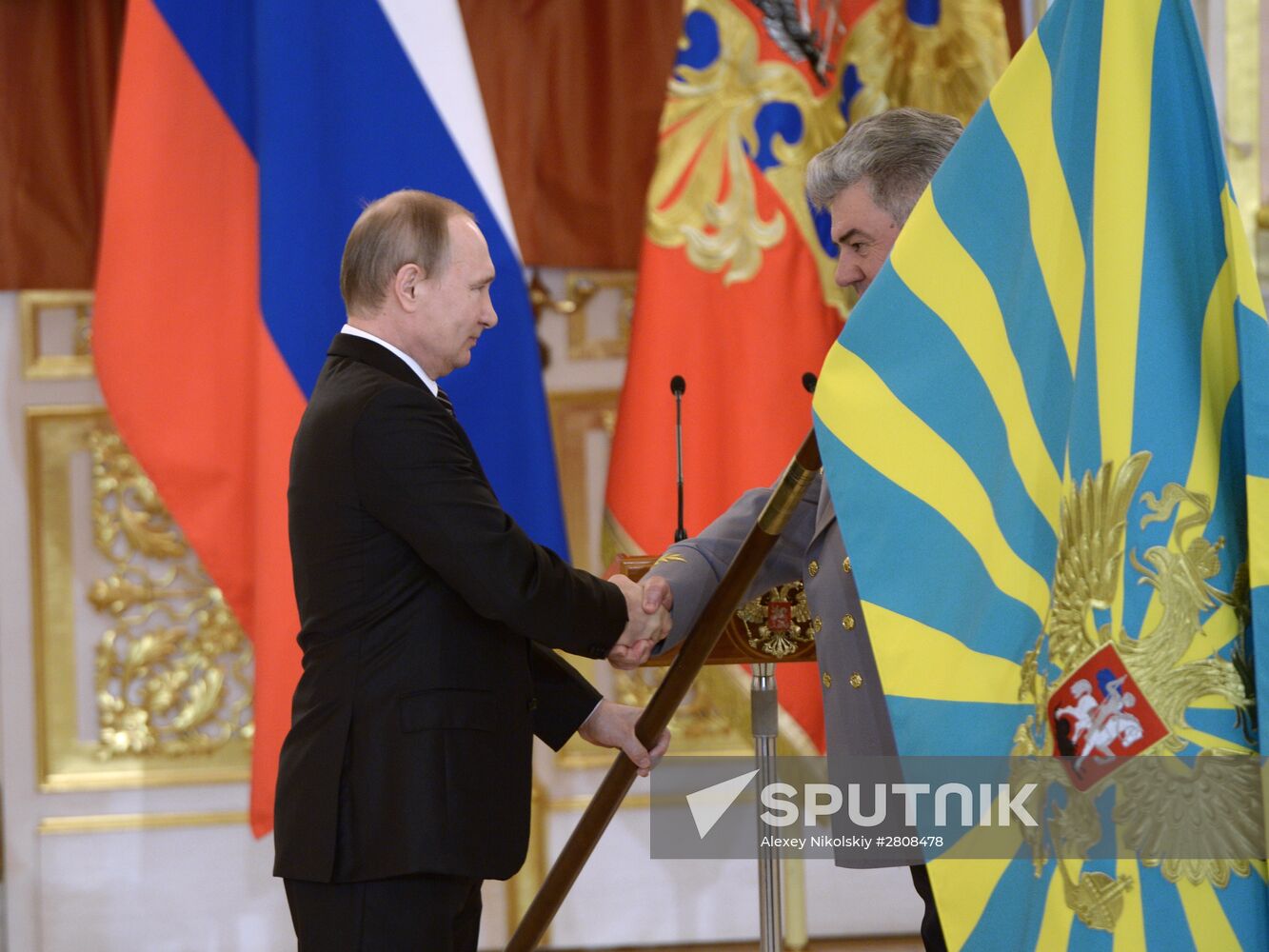 Banner of Aerospace Forces presented in Kremlin
