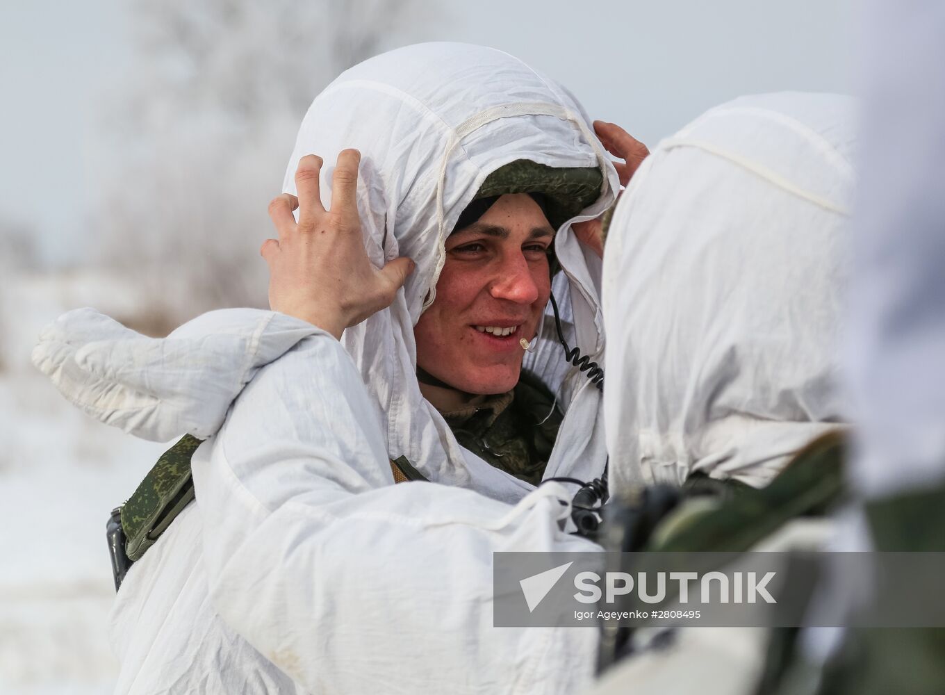 Far Eastern Higher Combined Arms College cadets during military exercise