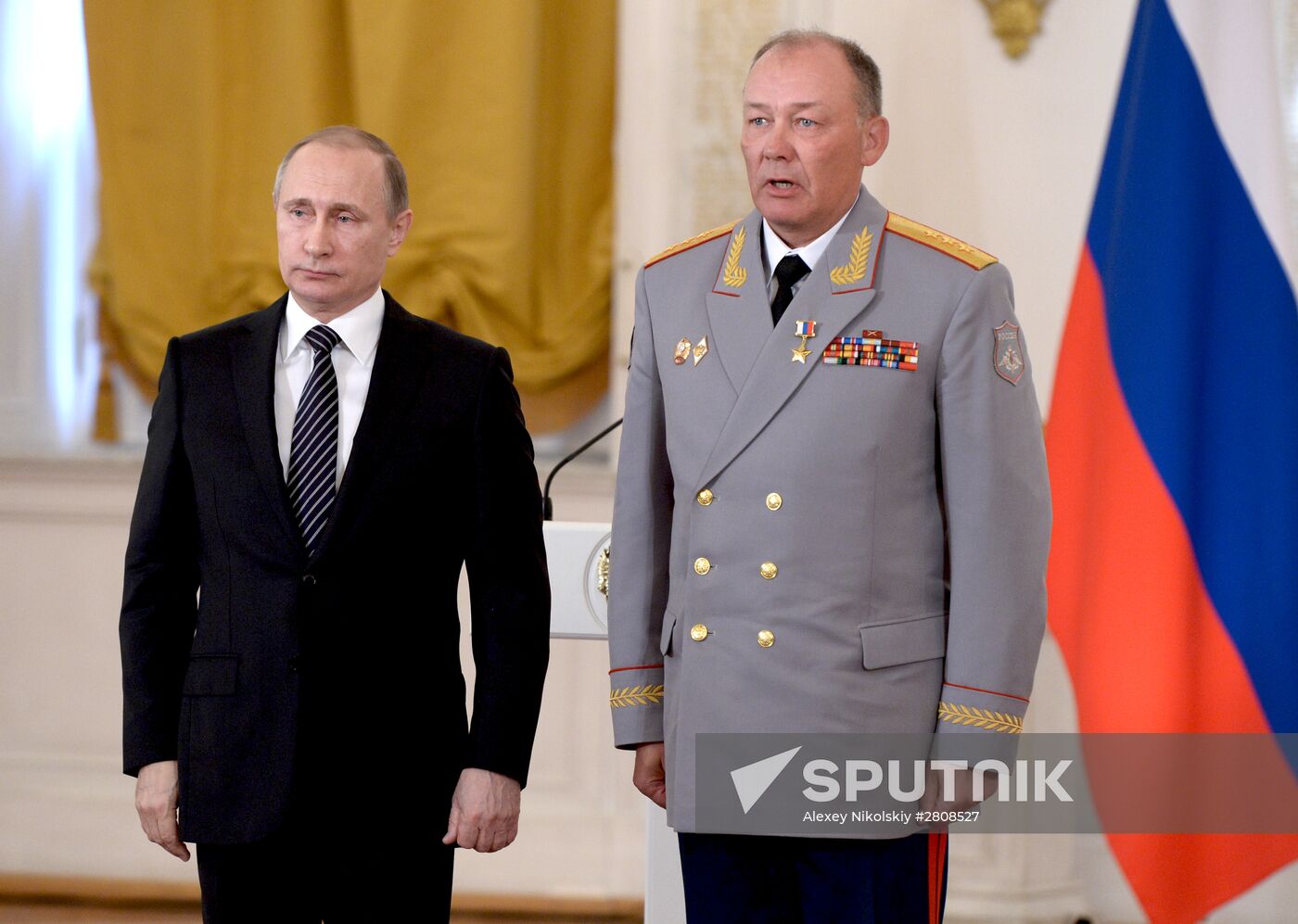 President Vladimir Putin presents state awards to officers who took part in counter-terrorism operation in Syria
